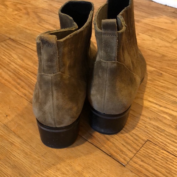 Marc Fisher Yale Chelsea Booties - Picture 3 of 3